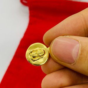 UNO DE 50 BUDDHA 2.5MM METAL BUDDHA CHARM CLAD WITH GOLD